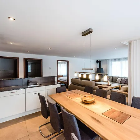 Haus Colosseo By Premium *