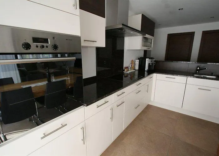 Апартаменты Haus Colosseo By Premium Церматт