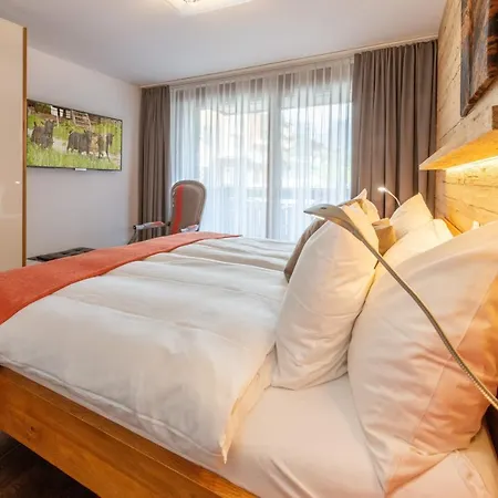 Haus Colosseo زيرمات